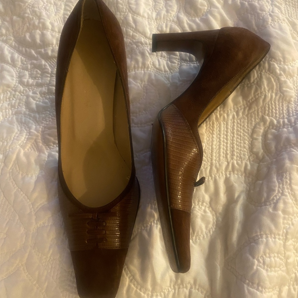 Max de Carlo Brown Women's Heels